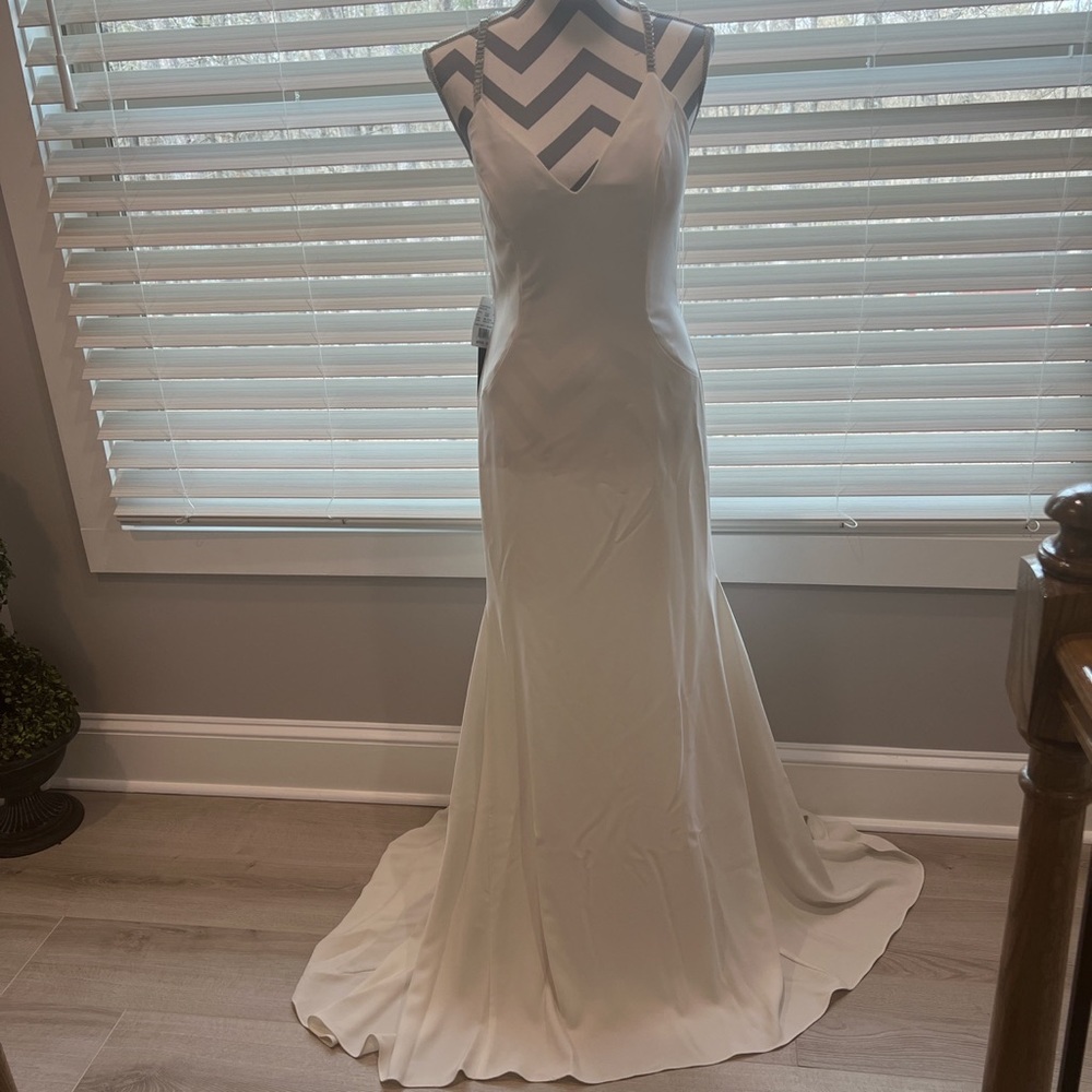 Vera Wang Vintage Bridal Dress - Picture 5 of 11